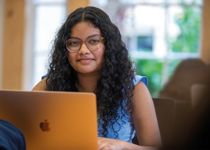 SBC-student-using-laptop-to-write-personal-statemen