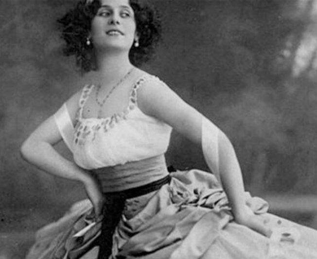 Anna Pavlova (1881 – 1931): Ballet dancer – Russia