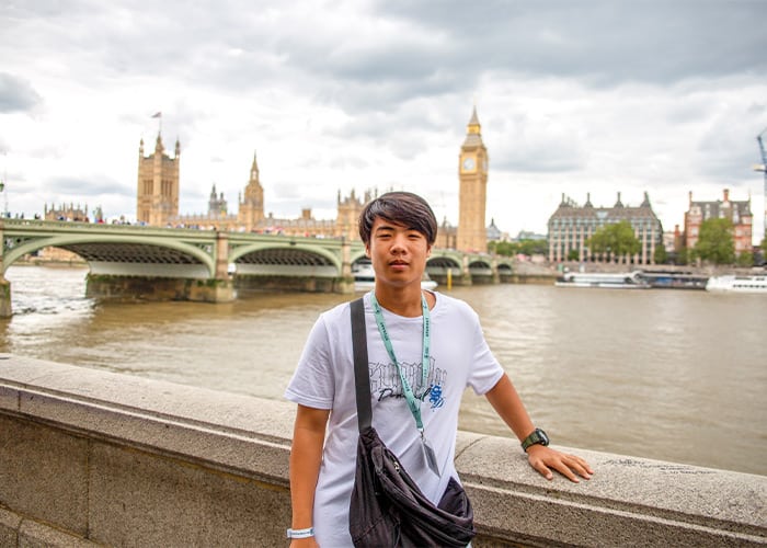 Eton-student-on-bridge-in-London