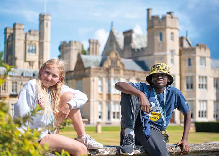 students-outside-caford-school-onwall-2023