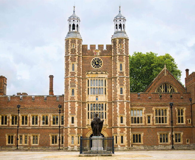 London-summer-school-students-at-eton-SBC