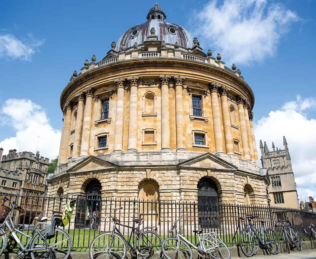 Oxford Radcliffe surronded by bikes